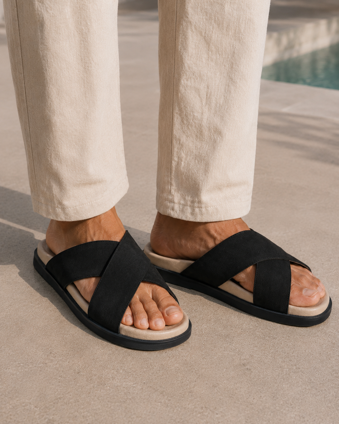 THE MAVUNA SANDALS - BLACK